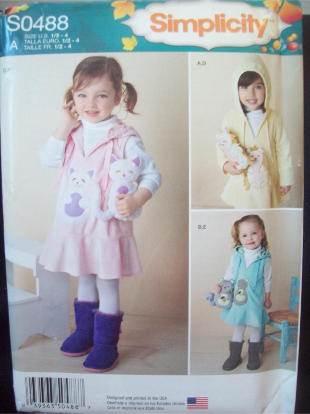 Simplicity Pattern S0488 
Fleece Jumper w/Hood
Plush Animals
UNCUT 
Sizes 1/2-4